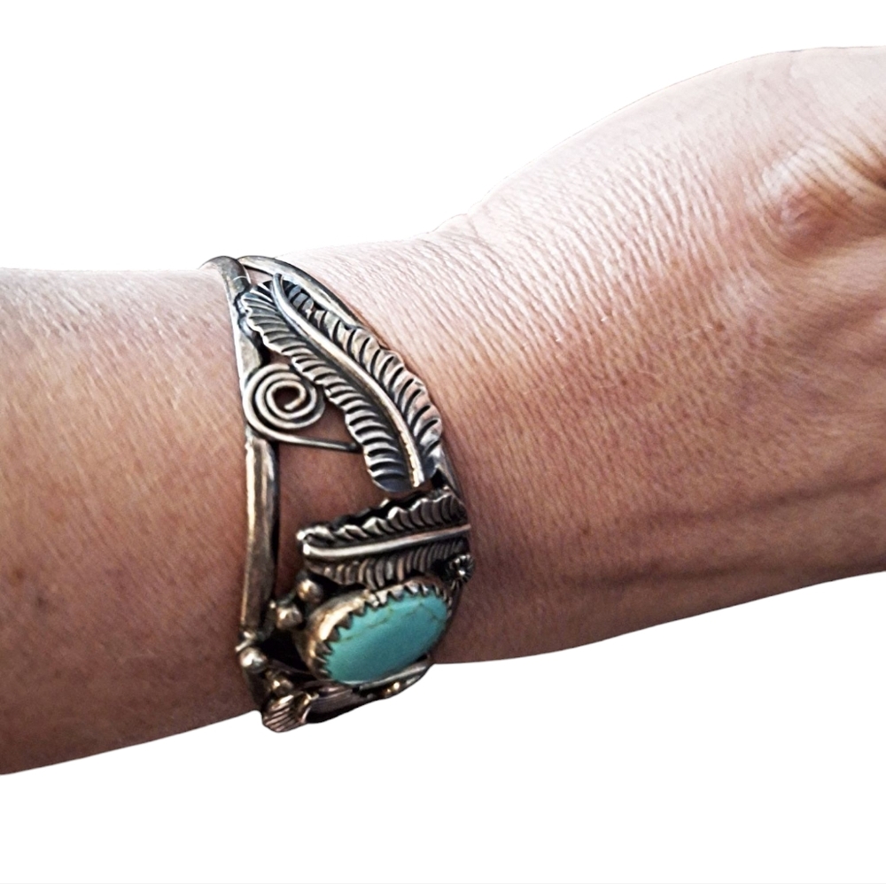 ✨️COPY! TAXCO! Sterling Silver and Howlite Turquoise Cuff Bracelet - Picture 10 of 15